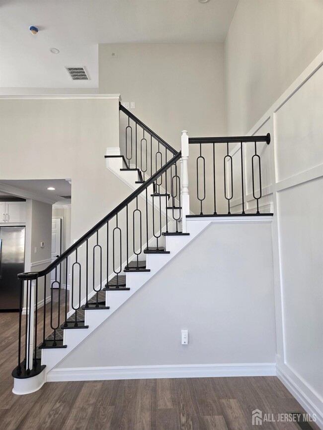 Building Photo - 14A Canterbury Dr