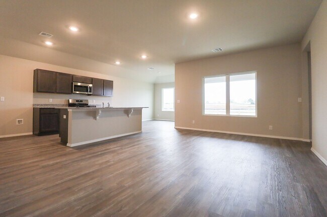 Building Photo - New Construction with Pond View! 4 Bed 2 Bath Broken Arrow