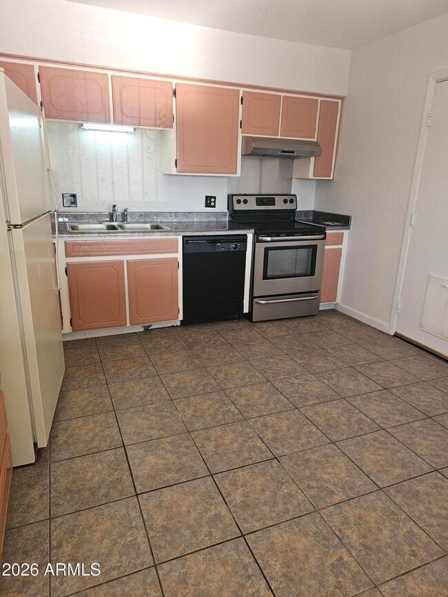 Building Photo - 4933 Marconi Dr