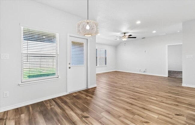 Building Photo - 7230 Tristan Dr