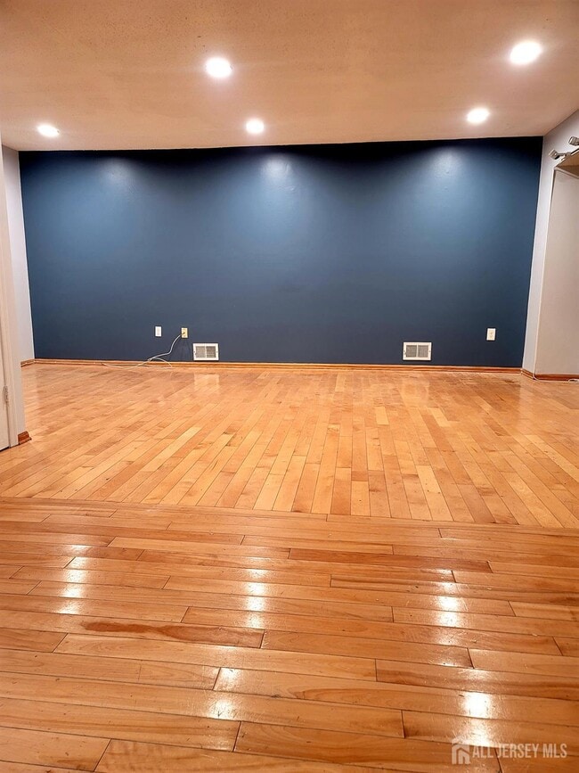 Building Photo - 219 Kempsey Dr