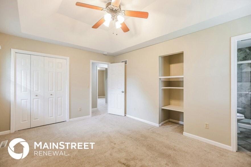 Building Photo - 209 S Montclaire Dr