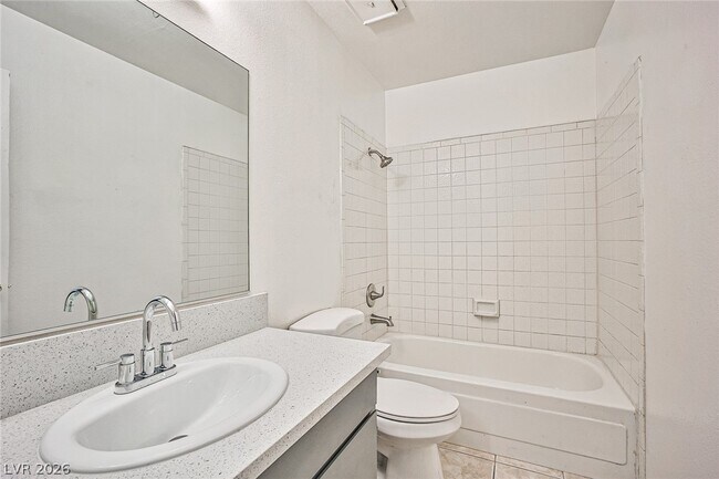 Building Photo - 3585 Arville St