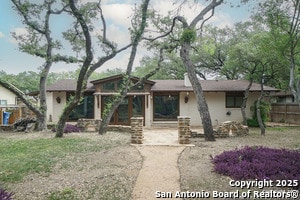 Building Photo - 302 W Silver Sands Dr