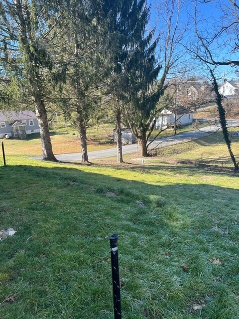 Building Photo - 100 Lauren Ave