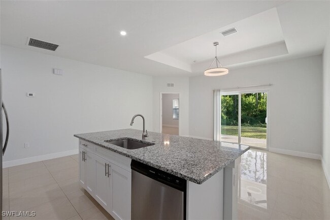 Building Photo - 4448 25th St SW