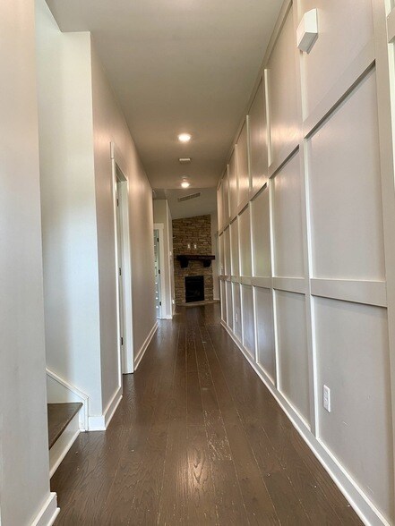 Building Photo - 2225 Maytown Cir