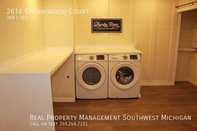Building Photo - 2616 Cherrywood Ct