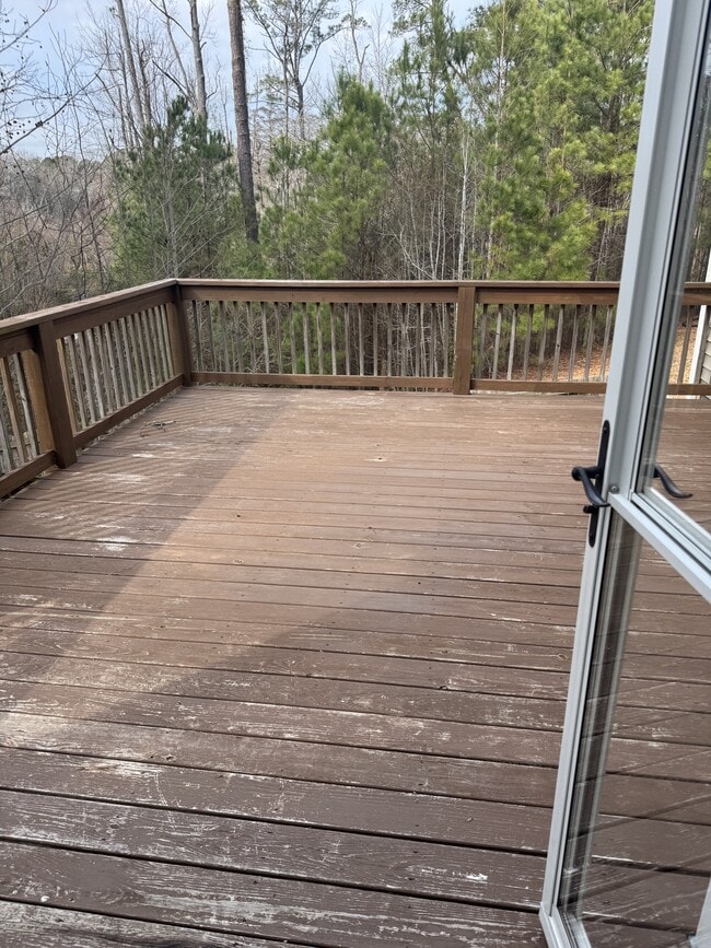 Building Photo - 617 Rockland Dr