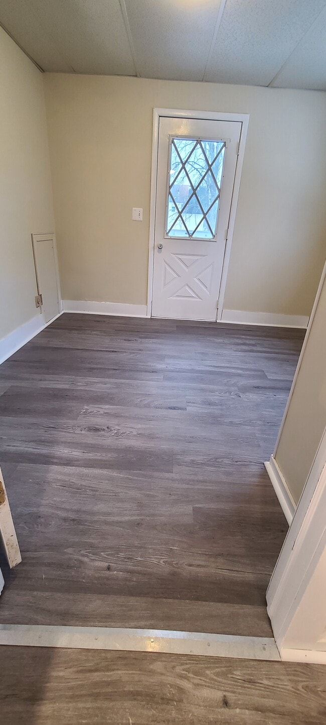 Office, Pantry, Mudroom, ect - 403 W Washington St