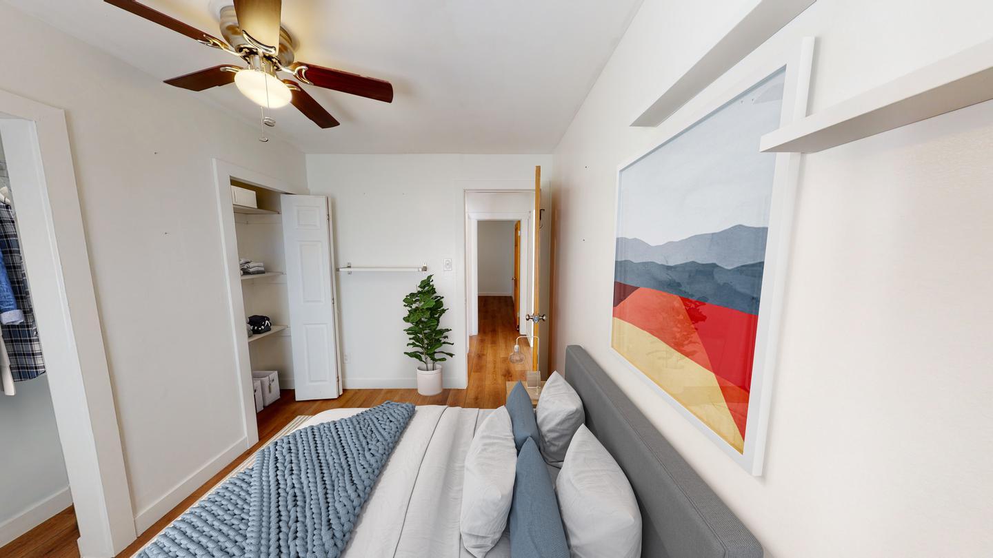 Building Photo - Bright & beautiful South Park Hill duplex property with large fenced shared yard