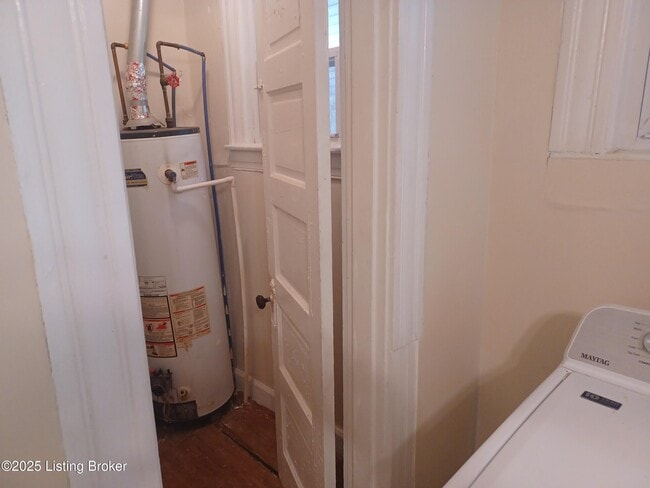 Building Photo - 1421 Hazel St