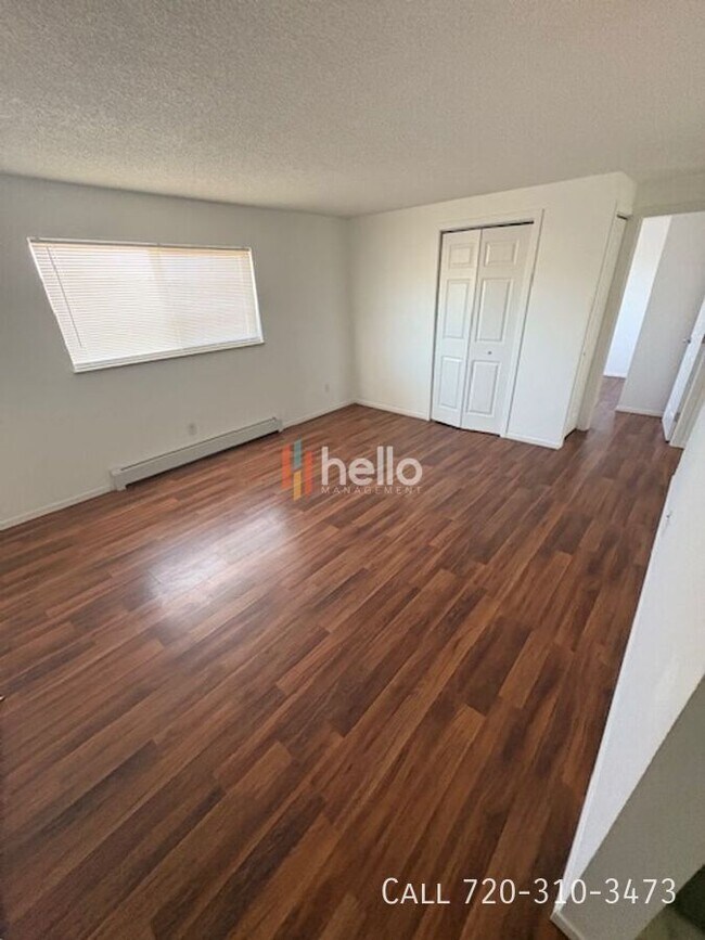 Building Photo - 4319 Lashelle Ave