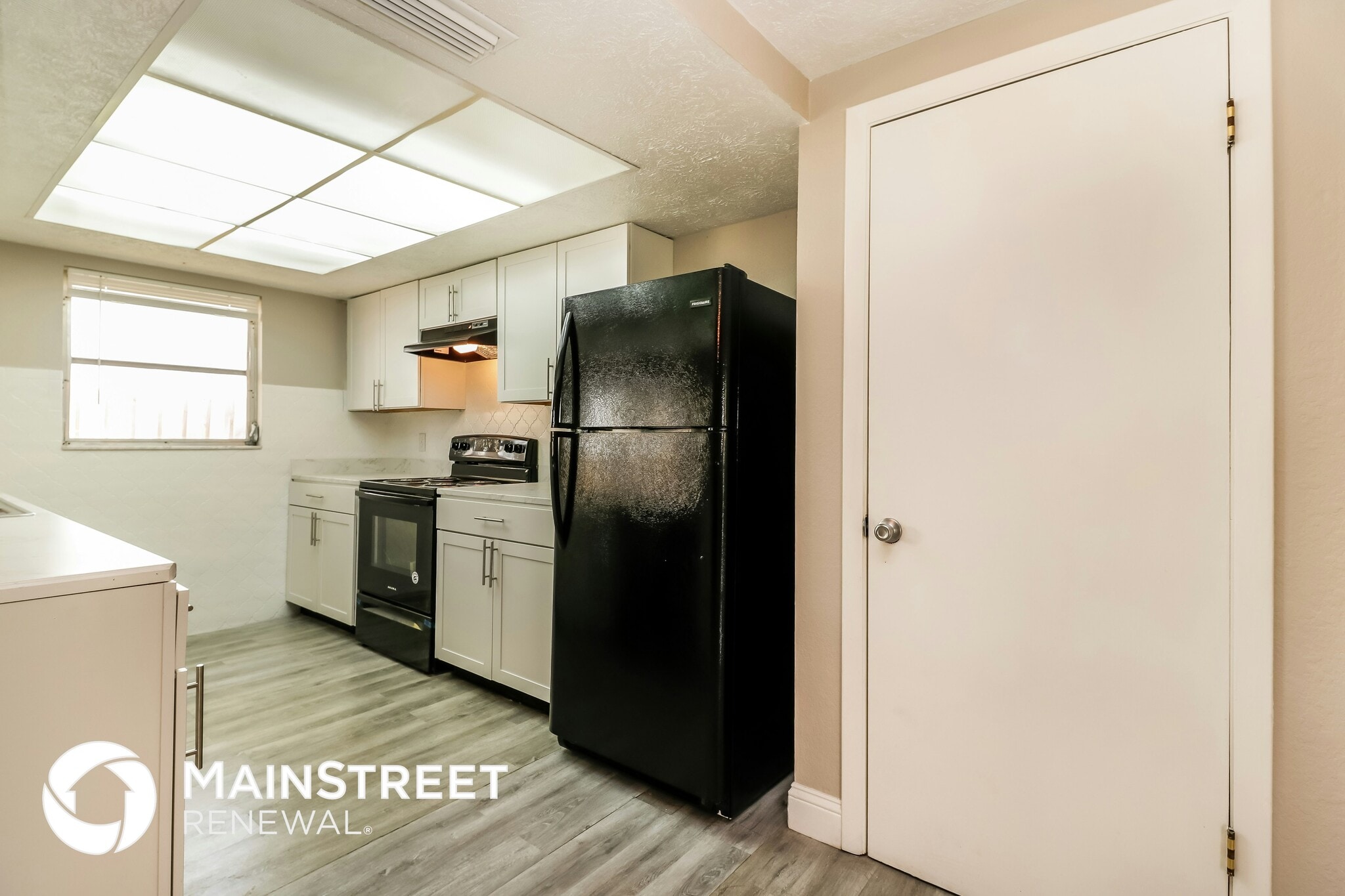 Building Photo - 2105 Sugarbush Dr