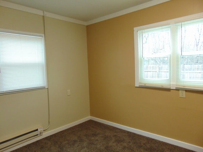 Building Photo - 10904 Tonkel Rd