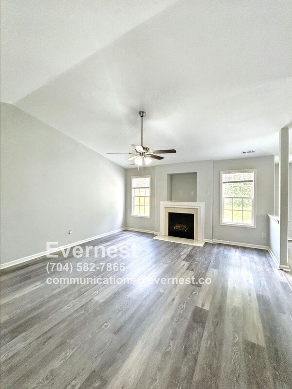 Building Photo - 1007 Bitter Root Ct