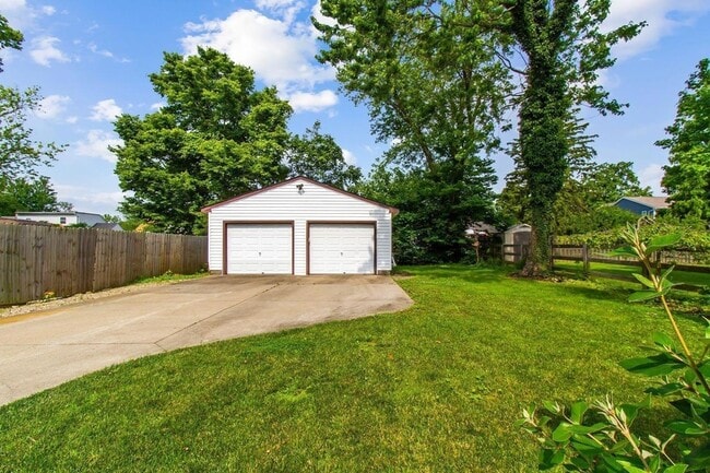 Building Photo - 7255 Osceola Dr