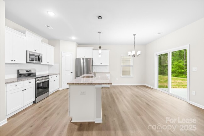 Building Photo - 2116 Clapham Ct