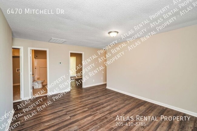 Building Photo - 6470 Mitchell Dr