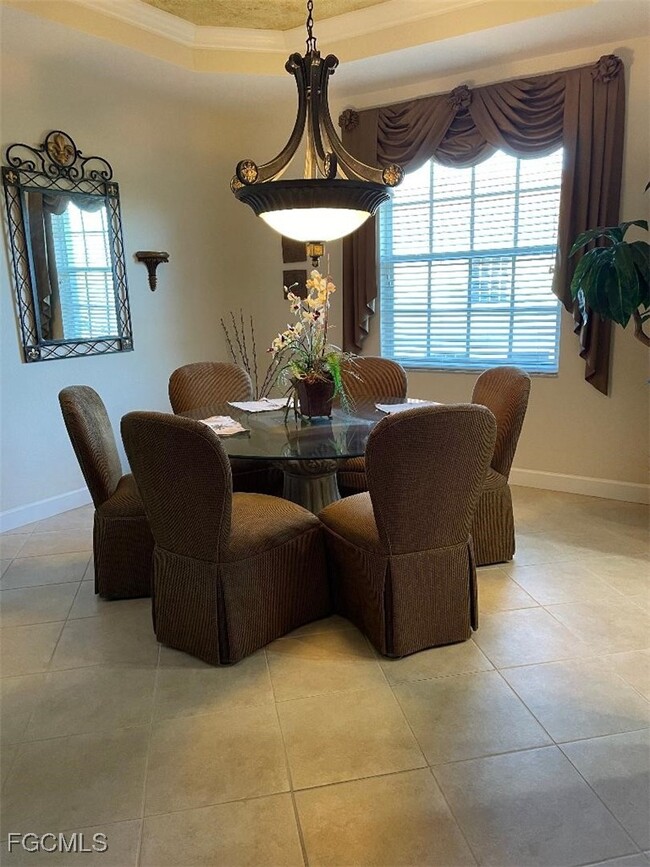 Building Photo - 8986 Greenwich Hills Way