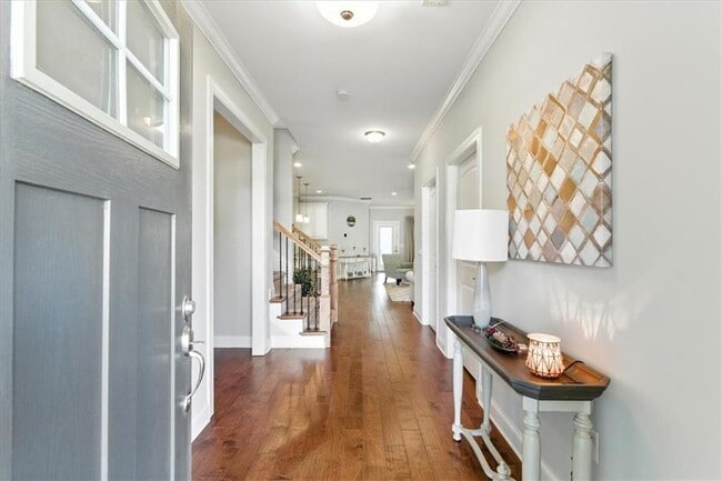 Building Photo - 3047 Patriot Square SW