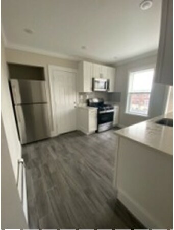 Building Photo - 247 Cambridge St