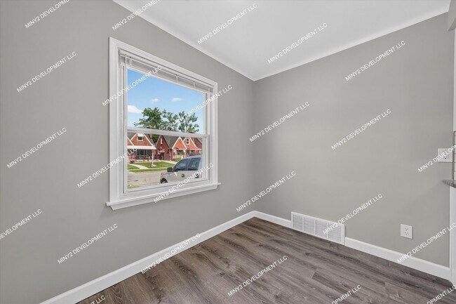 Building Photo - 16836 Rutherford St