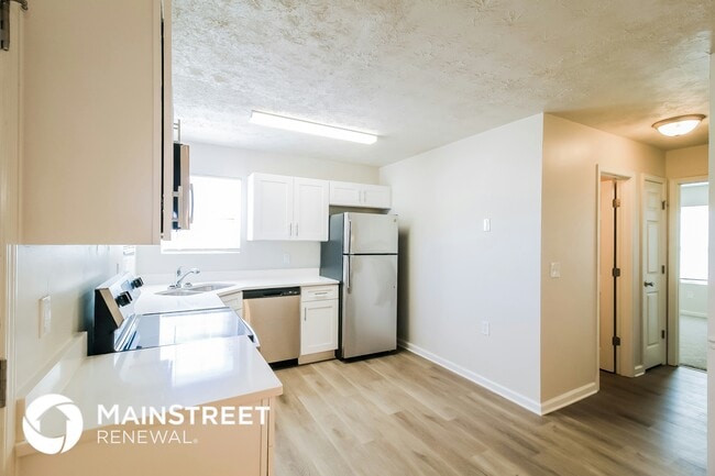 Building Photo - 6307 Avery St SW