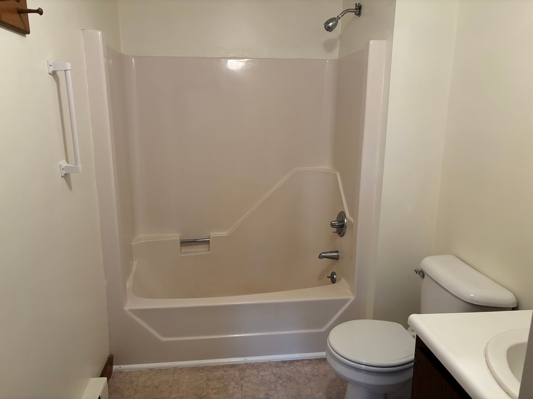 Full Bathroom - 300 Falmouth Rd