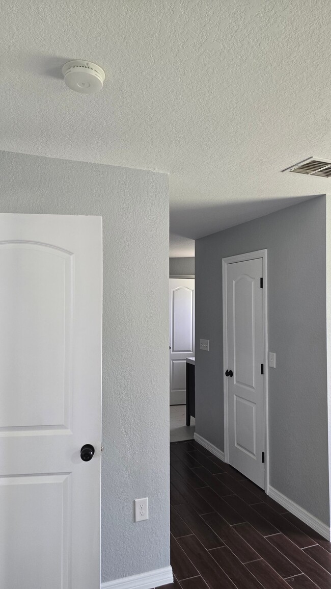 Building Photo - 7704 Canterbury Cir