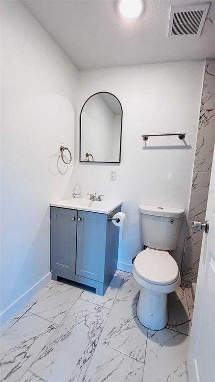 Building Photo - 5423 Greenfield Rd