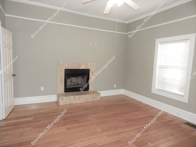 Building Photo - 1429 Beatie Ave SW