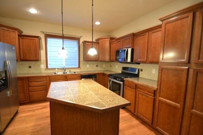 Building Photo - 4bd/2.5ba Bothell Home