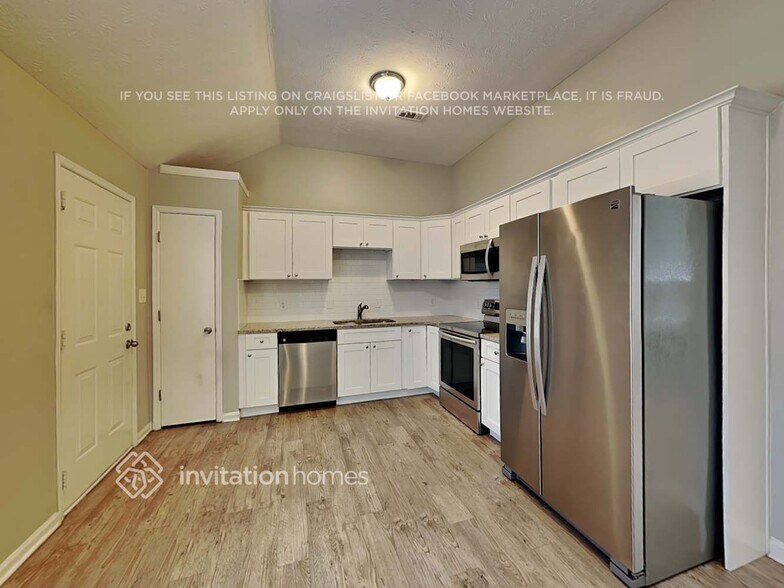 Building Photo - 60 Melton Way