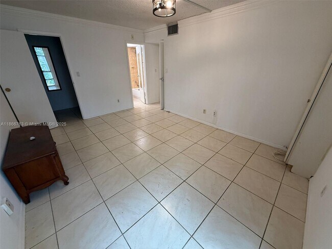 Building Photo - 210 172nd St
