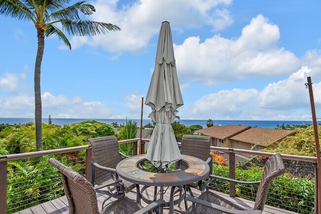 Building Photo - Pet Friendly, Fully Furnished Home in Keau...