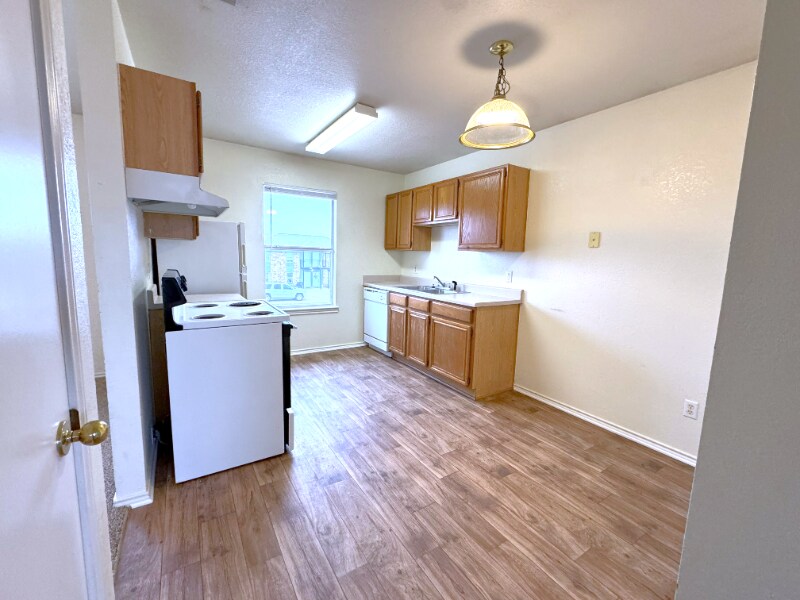 Building Photo - 1108 Horizon Dr