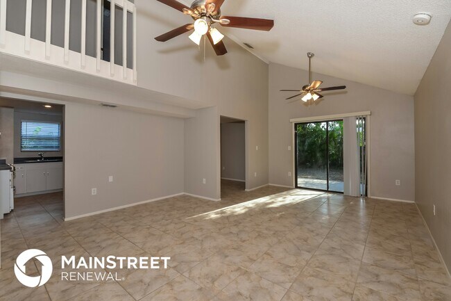 Building Photo - 4946 Camphor Ave