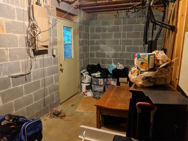 Building Photo - 142 Quince Ln