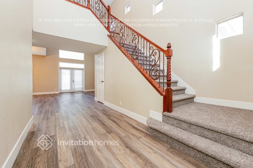 Building Photo - 5501 Carnation Meadow St