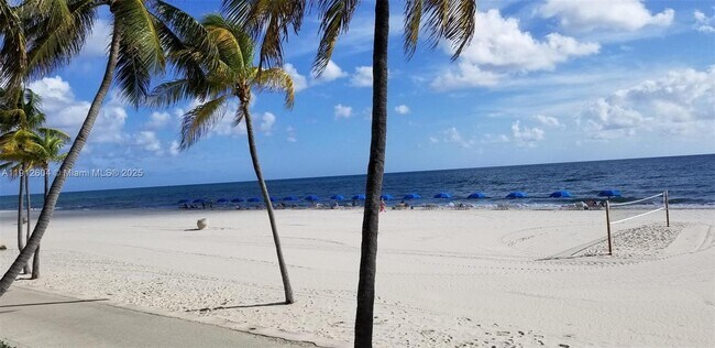 Building Photo - 2101 S Ocean Dr