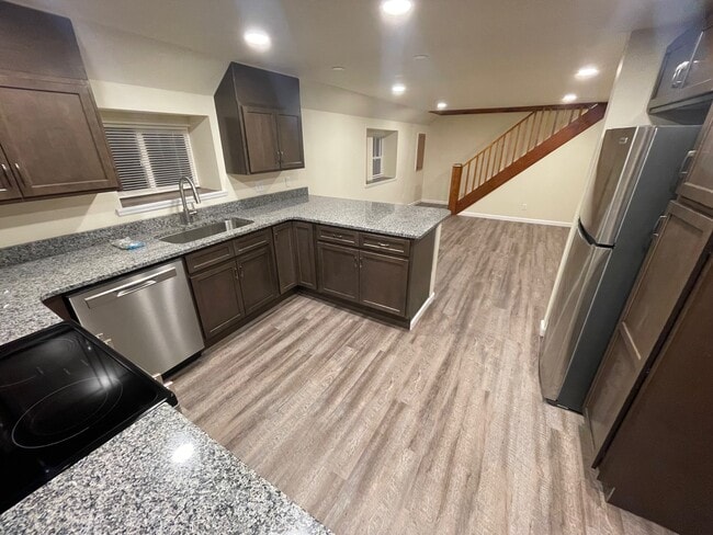 Building Photo - 2600 Duanesburg Rd