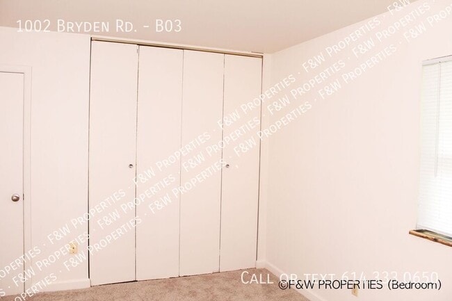 Building Photo - 1002 Bryden Rd