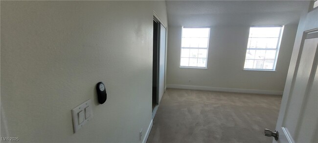 Building Photo - 7237 Chesterton Dr