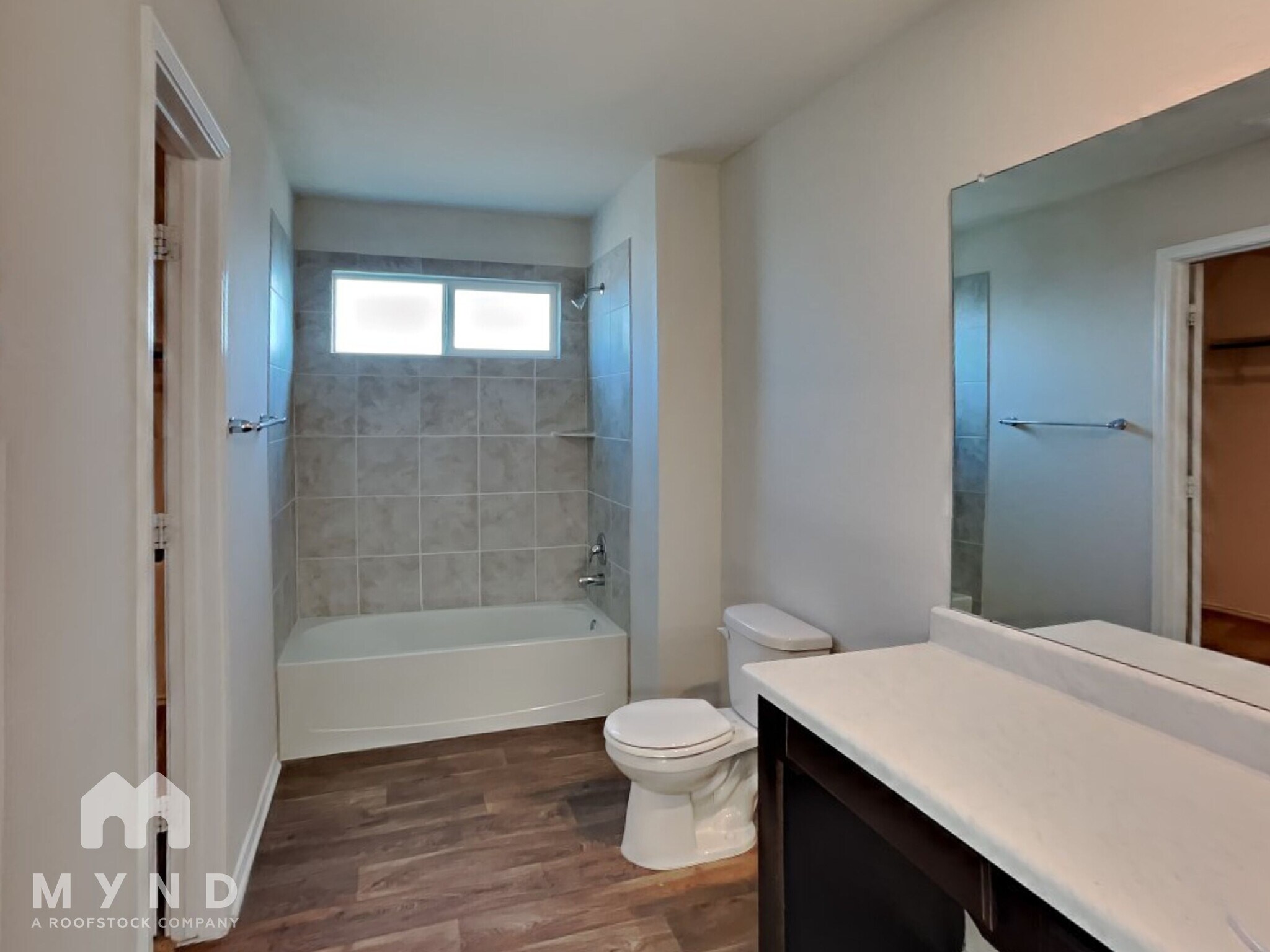 Building Photo - 14614 Fronted Goose