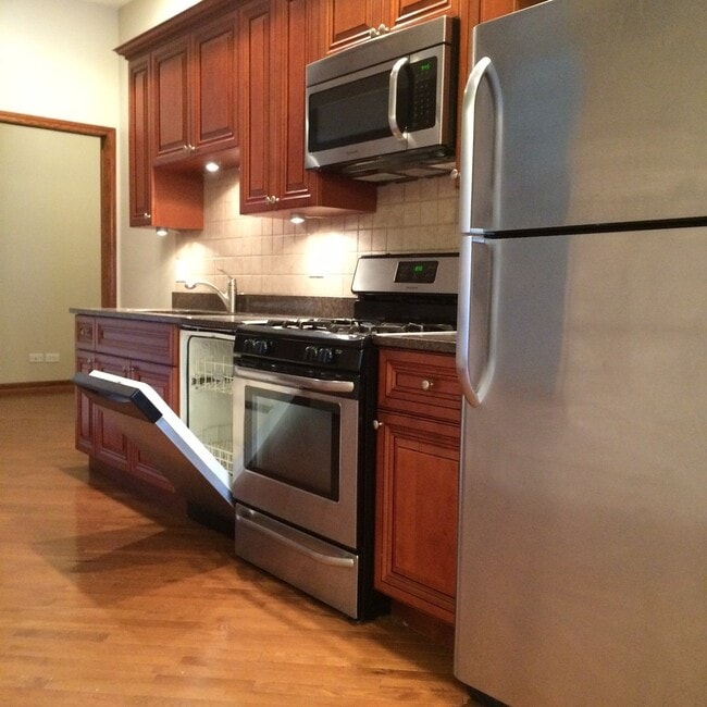 Building Photo - 1507 Taylor