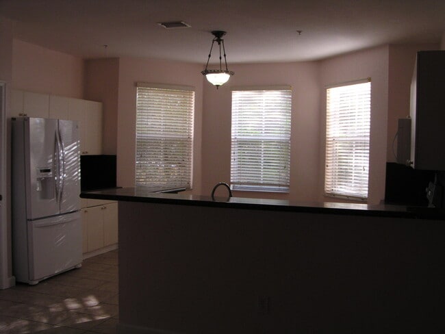 Building Photo - 3514 Shoma Dr