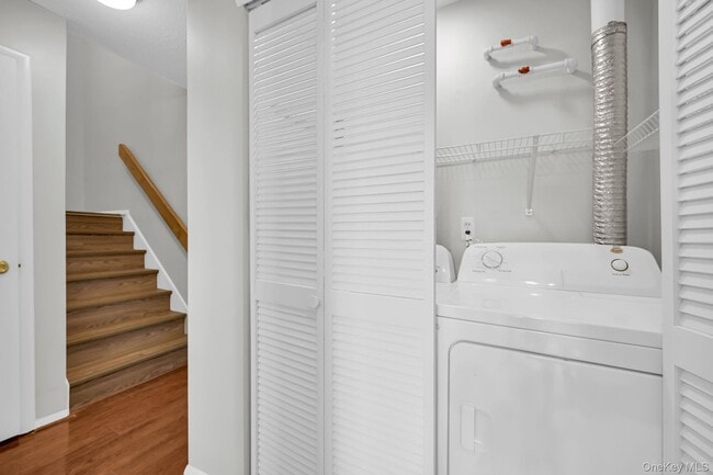 Building Photo - 4706 Whispering Hills Dr