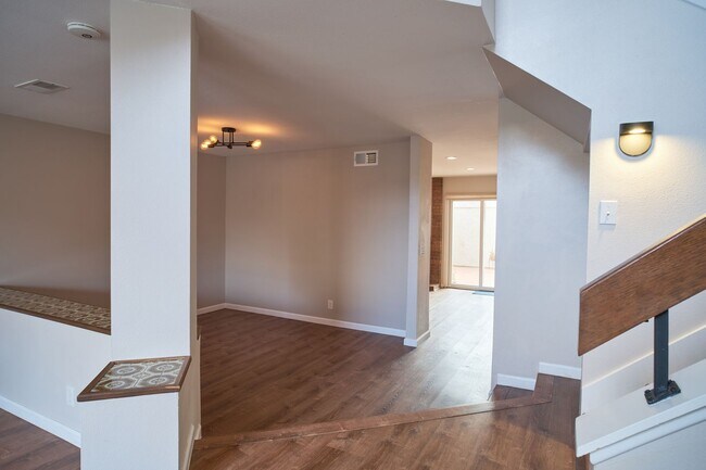 Building Photo - 1217 Cobllestone Ln., Santa Maria