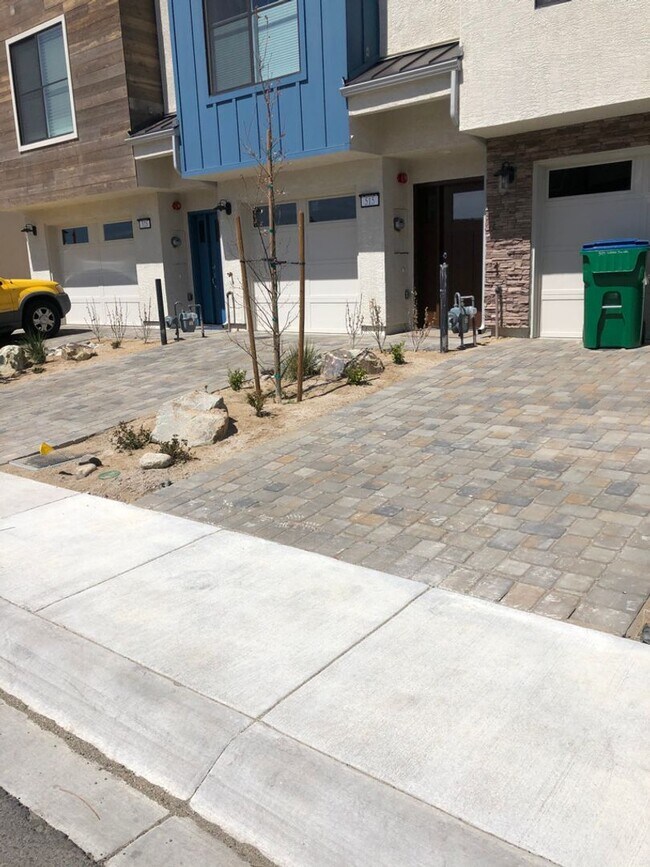 Building Photo - 505 Logan Jacob Ln